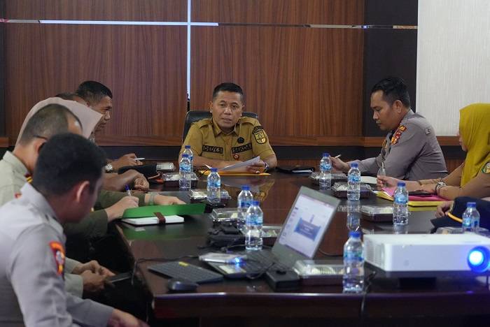 Kapolres Kuansing Minta Perusahaan Ikut Berperan Atasi Karhutla